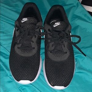 Women’s Nikes
